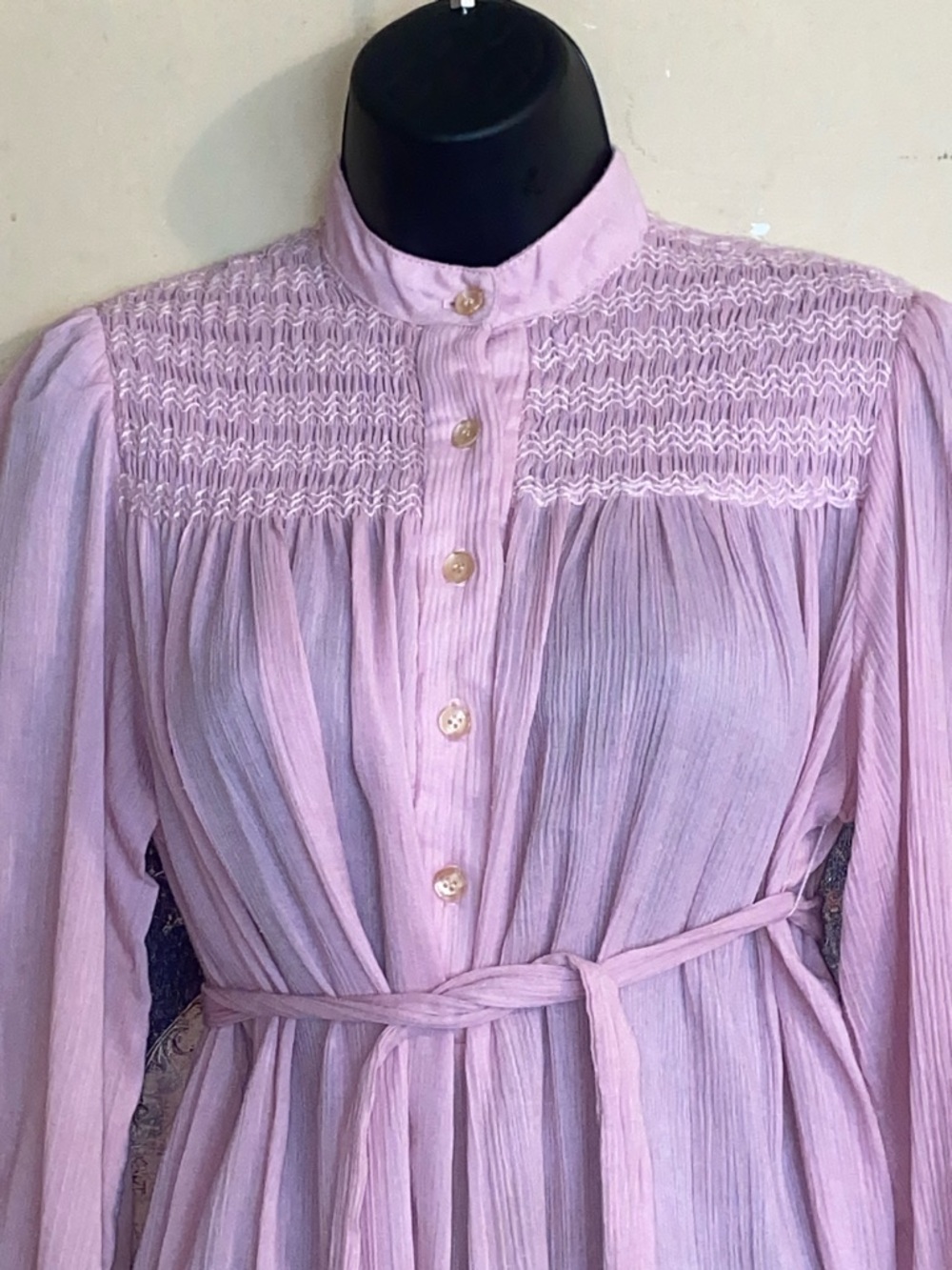 70s PINK BELTED SHIFT DRESS Nancy Green NY Gauzy & Full - Picture 2 of 7